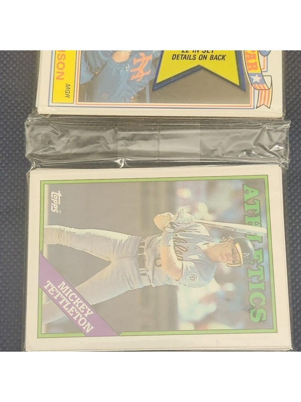 NIB 1988 Topps Baseball 42 Card Rack Pack Factory Sealed 1 Random Pack - Picture 7 of 7